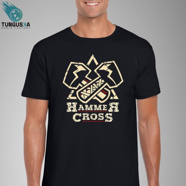 Camiseta negra logo dorado Hammercross para hombre